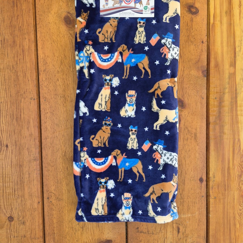 RJ Home Patriotic Dogs Plush Flannel Throw Blanket Navy Blue 50x70 4th of July - Picture 2 of 7
